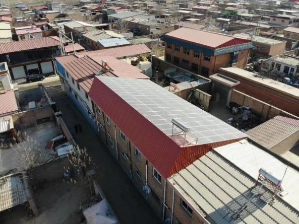 C:\Users\xingliang.wu\Desktop\光电建筑\正泰安能光电建筑项目征集资料\1 封彩钢电站—河北保定圣若望—刘连印 200910554391\无人机照片\70b7bc1ac965d720512c4474b6be8cd.jpg